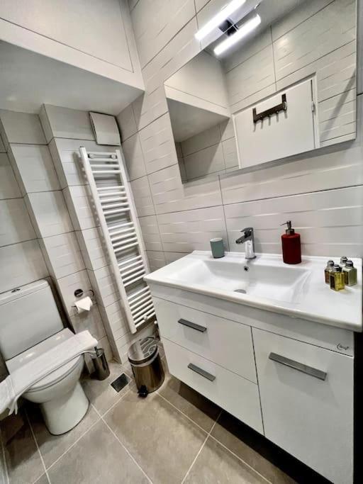 Lovely Studio 3-Min From Beach Palaio Faliro Εξωτερικό φωτογραφία