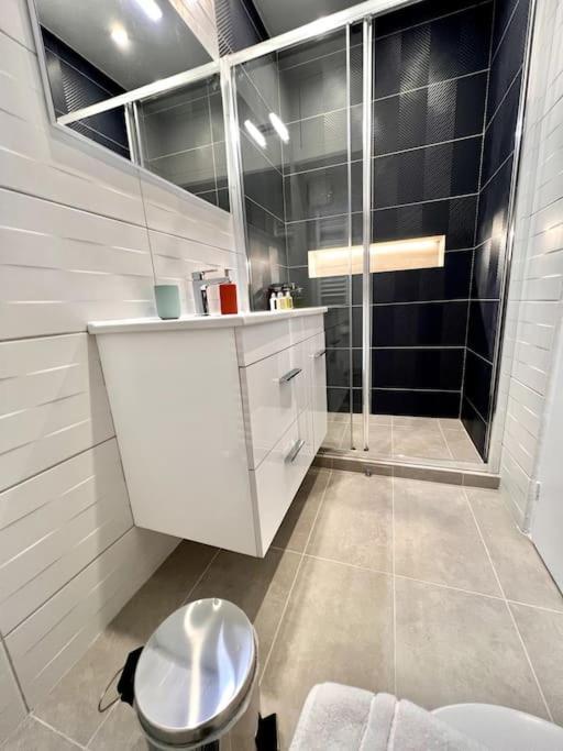 Lovely Studio 3-Min From Beach Palaio Faliro Εξωτερικό φωτογραφία